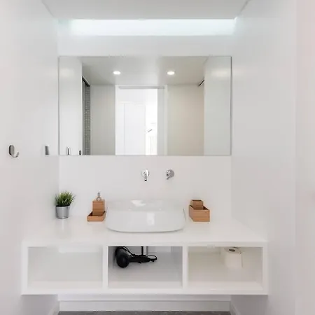 Casas Barulho Penthouse Old Town דירה אלבופיירה