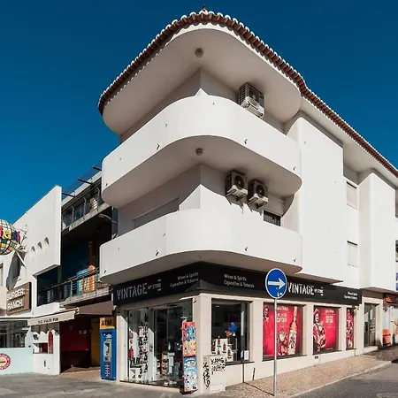 Casas Barulho Penthouse Old Town דירה אלבופיירה