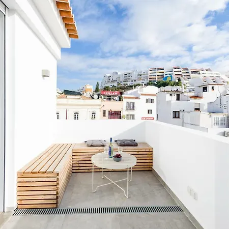 Casas Barulho Penthouse Old Town אלבופיירה