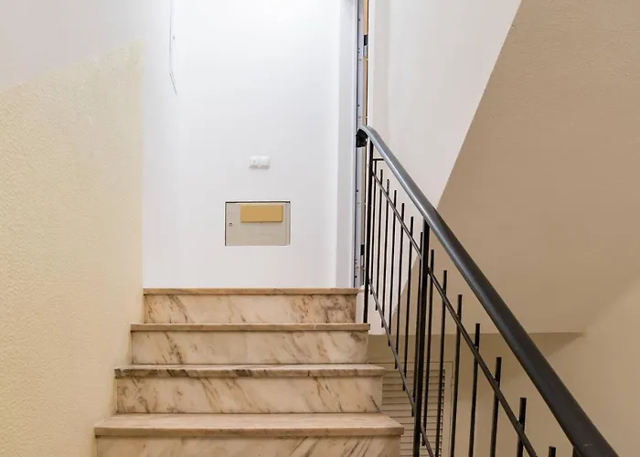 아파트 Casas Barulho Penthouse Old Town 알부페이라