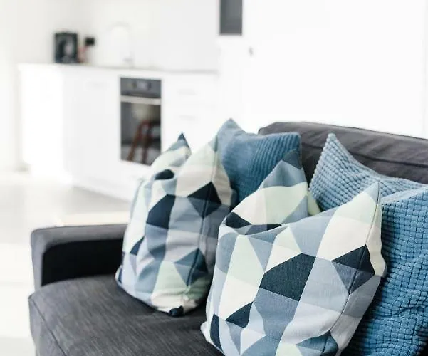 Casas Barulho Penthouse Old Town Apartment