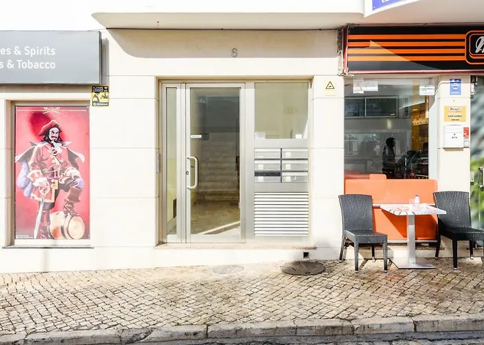 Casas Barulho Penthouse Old Town *